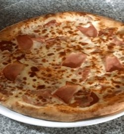 Pizza Carnivore image