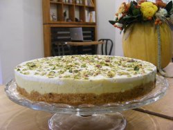 Tort cu fistic image