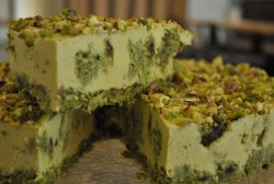 Tort green cu cremă de lime image