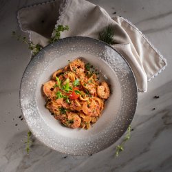 Paste cu creveți și dovlecei / Pasta with Shrimps and zucchini image