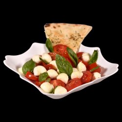 Salată Basilico image