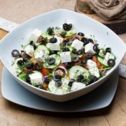 Salată grecească image