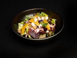 Salată marocană de sfeclă roșie și portocale image