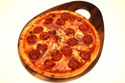 Pizza four meat image