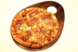 Pizza Miami image