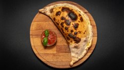 Calzone Classico image