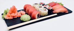 Tuna set image