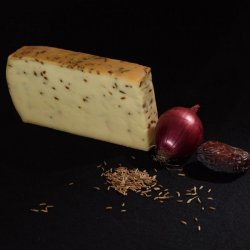 Brânză maturată cu cimbrișor 200 gr