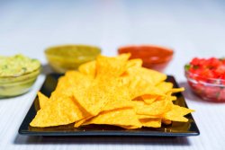Nachos cu salsa Mexican barbeque image