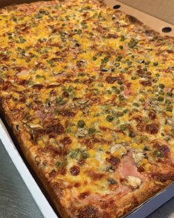 Pizza Family - Rusticana + o băutură gratis image