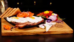 Romanian breakfast image