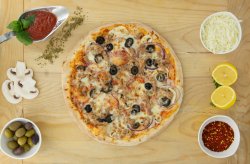Pizza Marinara image