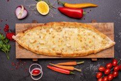 Pide cu mozzarella image