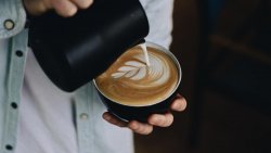 Caffe latte mare image