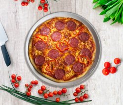 Pizza Salami image
