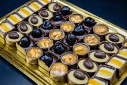 Platou bomboane ciocolată belgiană image