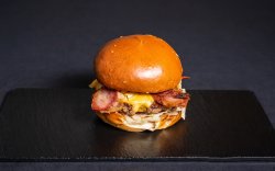 Royal W Cheese image