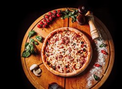 Pizza Quattro Stagioni image