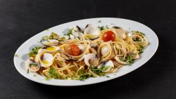 Spaghetti alle Vongole e Cozze image