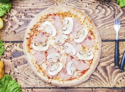 Pizza Prosciutto e Funghi  image