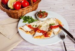 Quessadilla cu piept de pui image