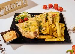 Quesadilla de vită cu cartofi prăjiți (sos de ardei) image