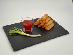 Pachețele de primăvară cu sos sweet chilli image