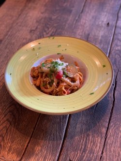 Tagliatelle cu calamar si dovlecei image