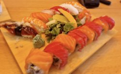 50% reducere: Sushi combination Gyo (13piese) image