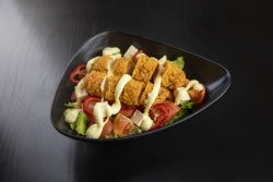Salată Crispy de Pui image