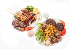 20% reducere: Mix grill 4 persoane image