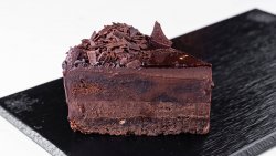 Felie de Tort Full Chocolate Cake  image