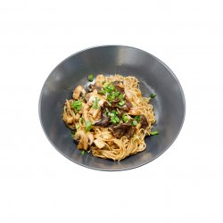 Noodles cu ciuperci  image