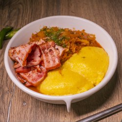Vărzică perpelită la cuptor cu bacon afumat la grill și jalapeno image