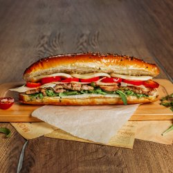 Sandwich cu vită în unt și rucola image