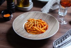 Penne all`amatriciana image