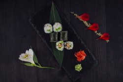 Eby Maki image