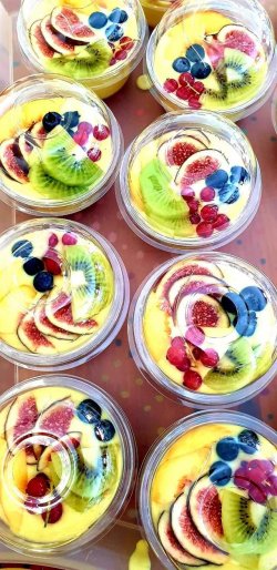 Budinca de fructe image