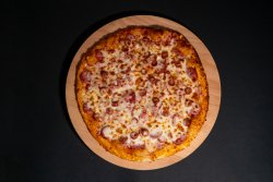 Pizza Garlic image