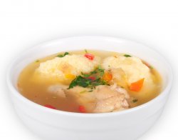 Supă de pui cu găluște image