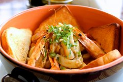 Mix fructe de mare la cuptor image