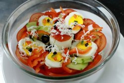 Salată bulgărească image