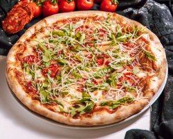 Pizza Picante image