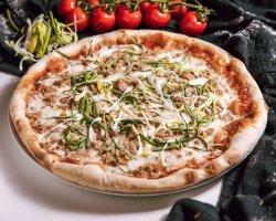 Pizza Tonno image