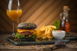 Meniu Veggie Cheeseburger image