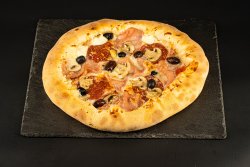 Pizza Quattro Stagioni  cu blat cheesy 32 cm image