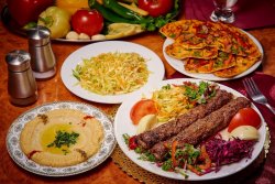 Kebab din carne de vită și miel image