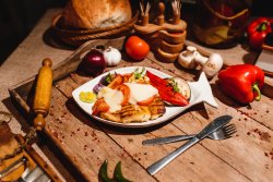 File șalău cu mozzarella și roșii la cuptor image