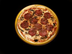 Pizza Salami e Funghi image