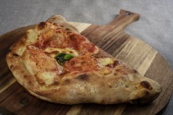 Pizza Calzone image